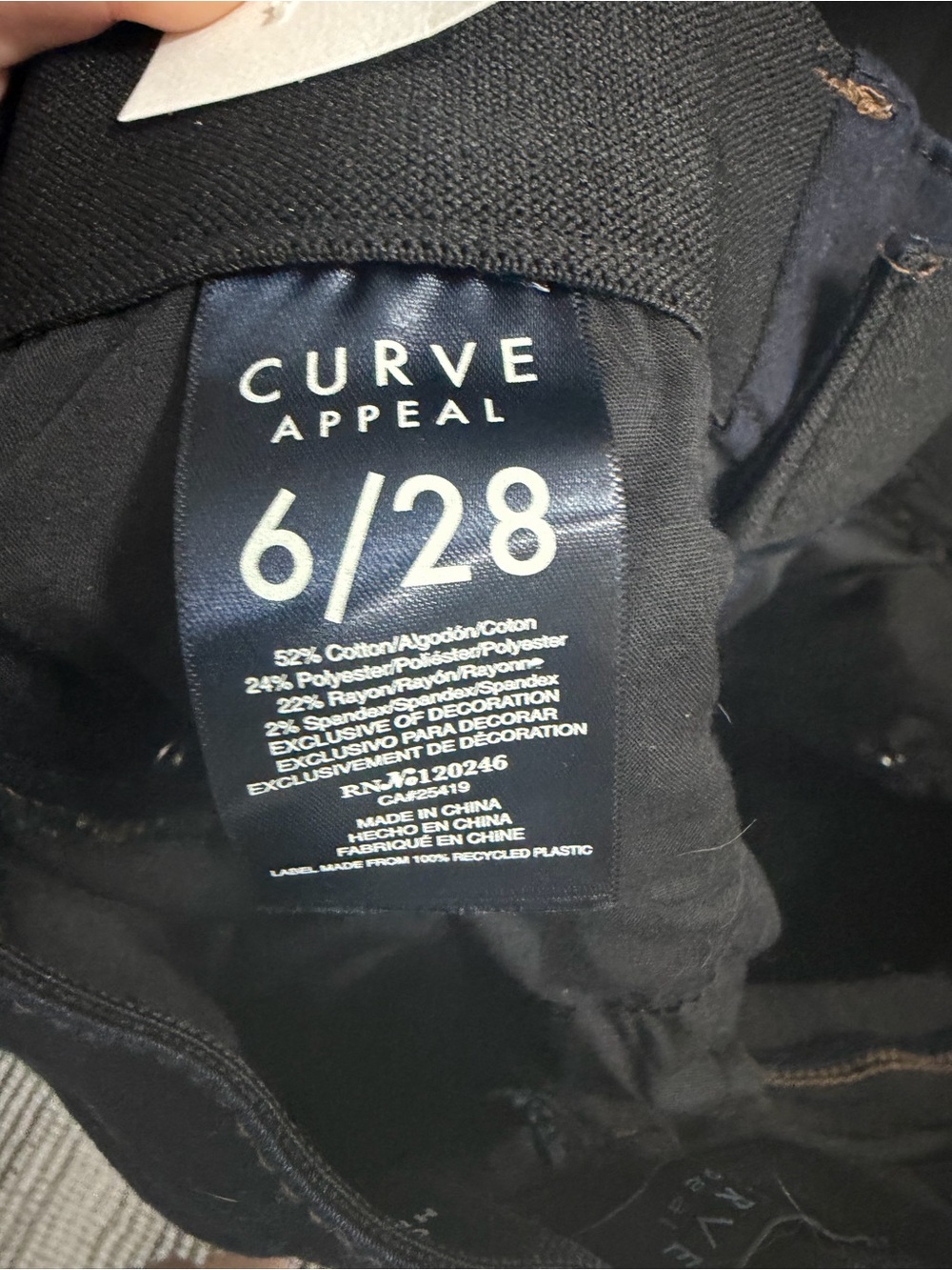 NWT Curve Appeal High Rise Comfort Waist Skinny Jeans Dark Wash Size 6/28 - Picture 11 of 11